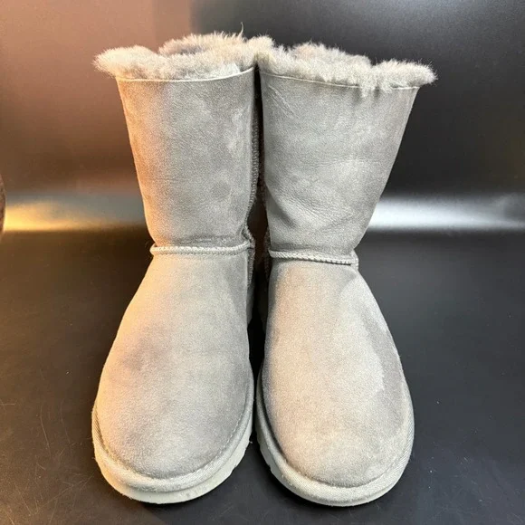 UGG Gray Suede Leather Boots with Bows Women's US 6 Cozy Winter - Picture 2 of 6
